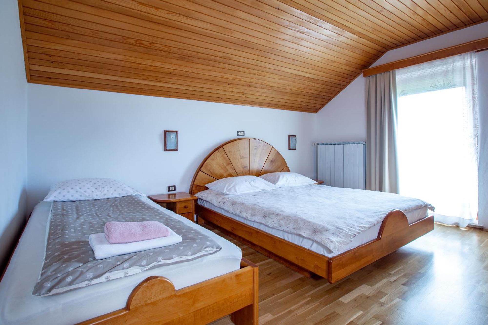 Hotel Ekoturizem Hudicevec Postojna Pokoj fotografie