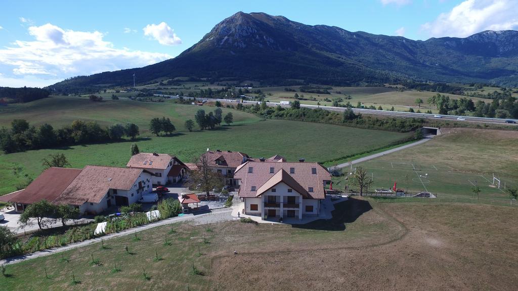 Hotel Ekoturizem Hudicevec Postojna Exteriér fotografie