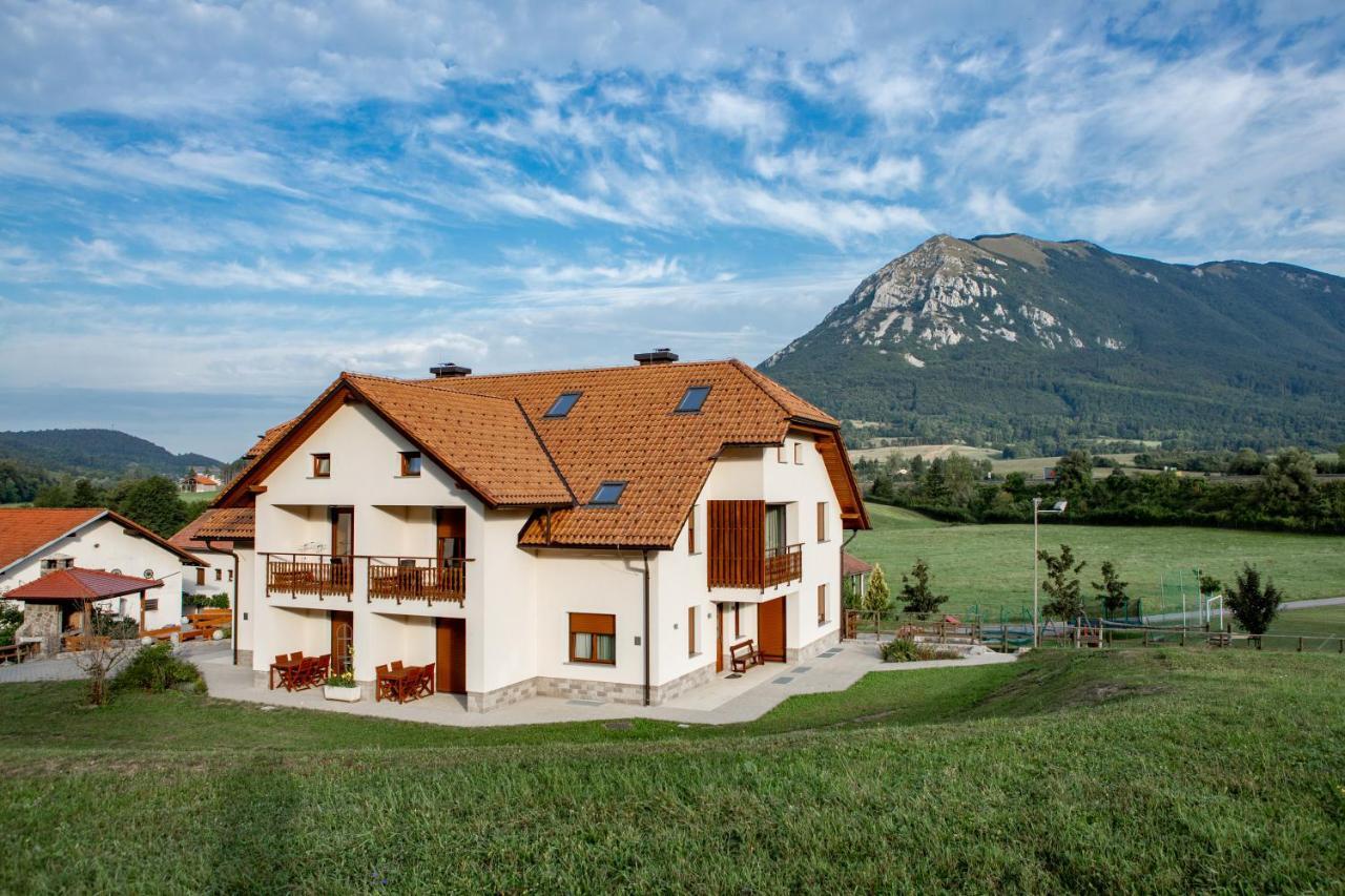 Hotel Ekoturizem Hudicevec Postojna Exteriér fotografie